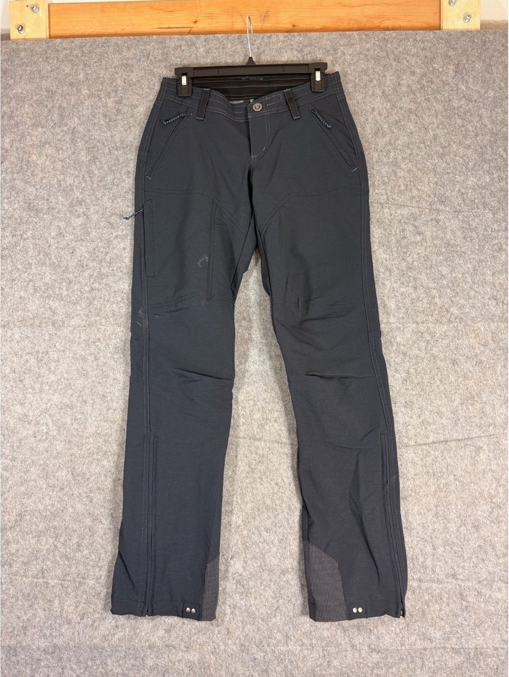Kuhl dark gray hiking pants womens size 2 reg
